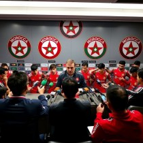 摩洛哥瓦赫达赛前发布会：全队信心满满迎战鹿岛鹿角